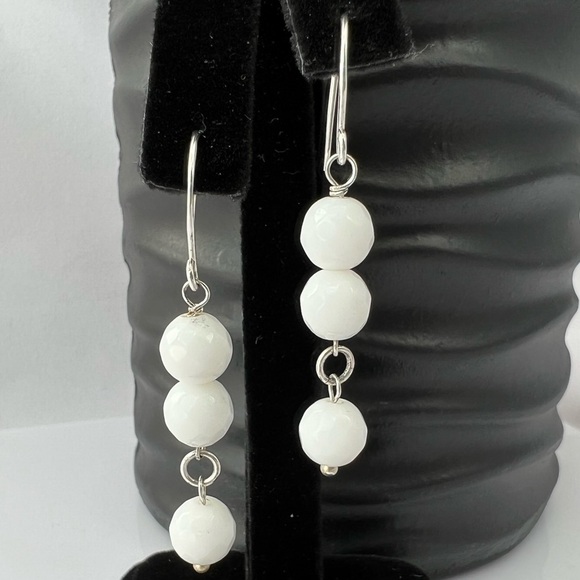 WHITE Jade Beads & Sterling Silver Earrings - Picture 1 of 12
